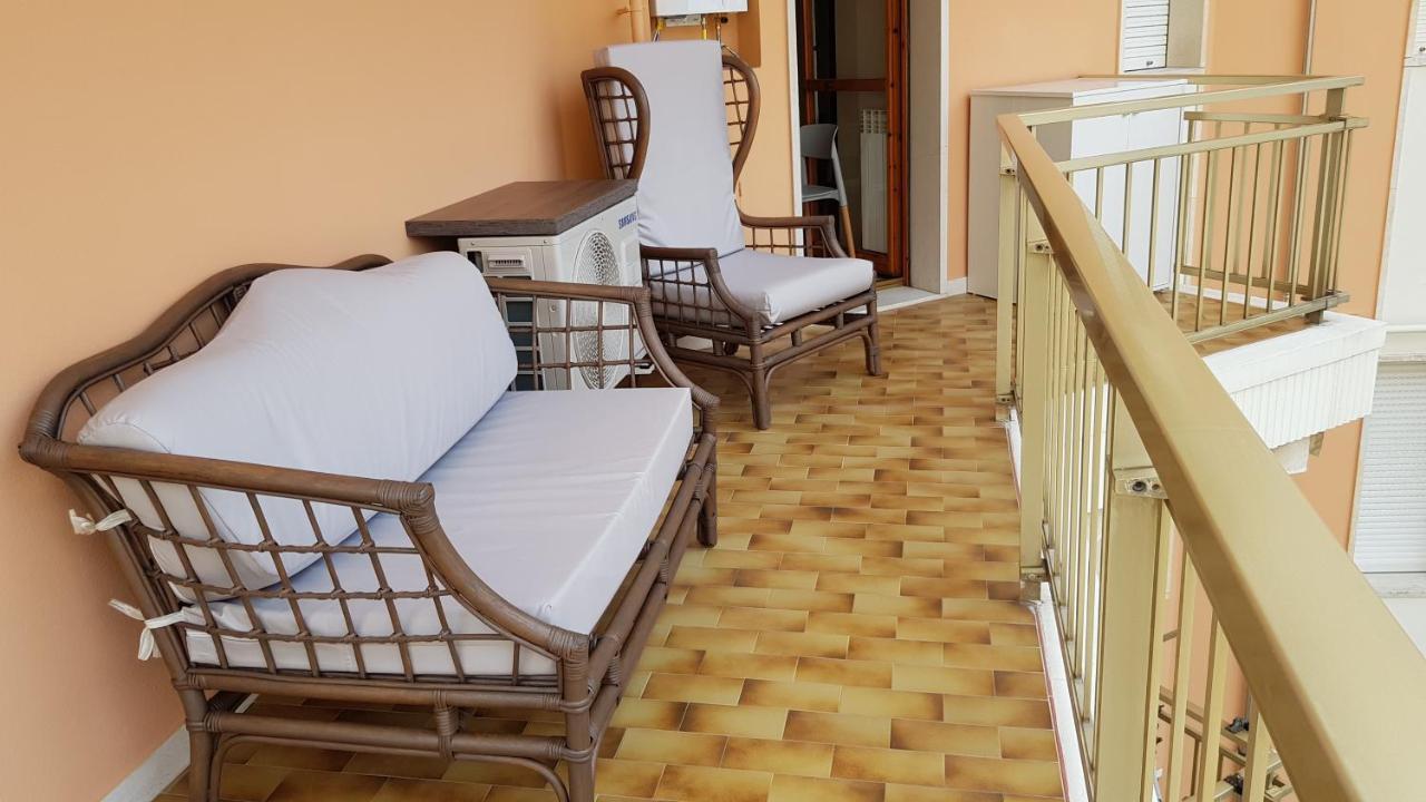 Apartament Casalmare Via Asse Ventimiglia Zewnętrze zdjęcie
