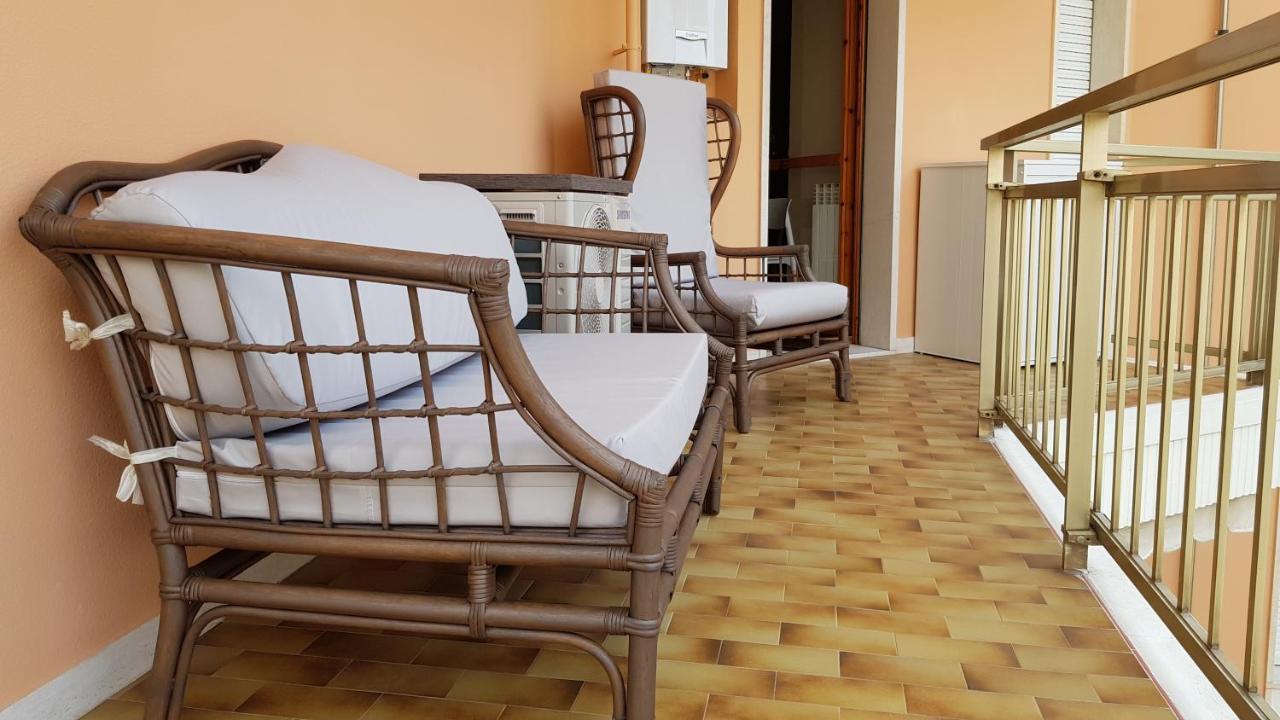 Apartament Casalmare Via Asse Ventimiglia Zewnętrze zdjęcie